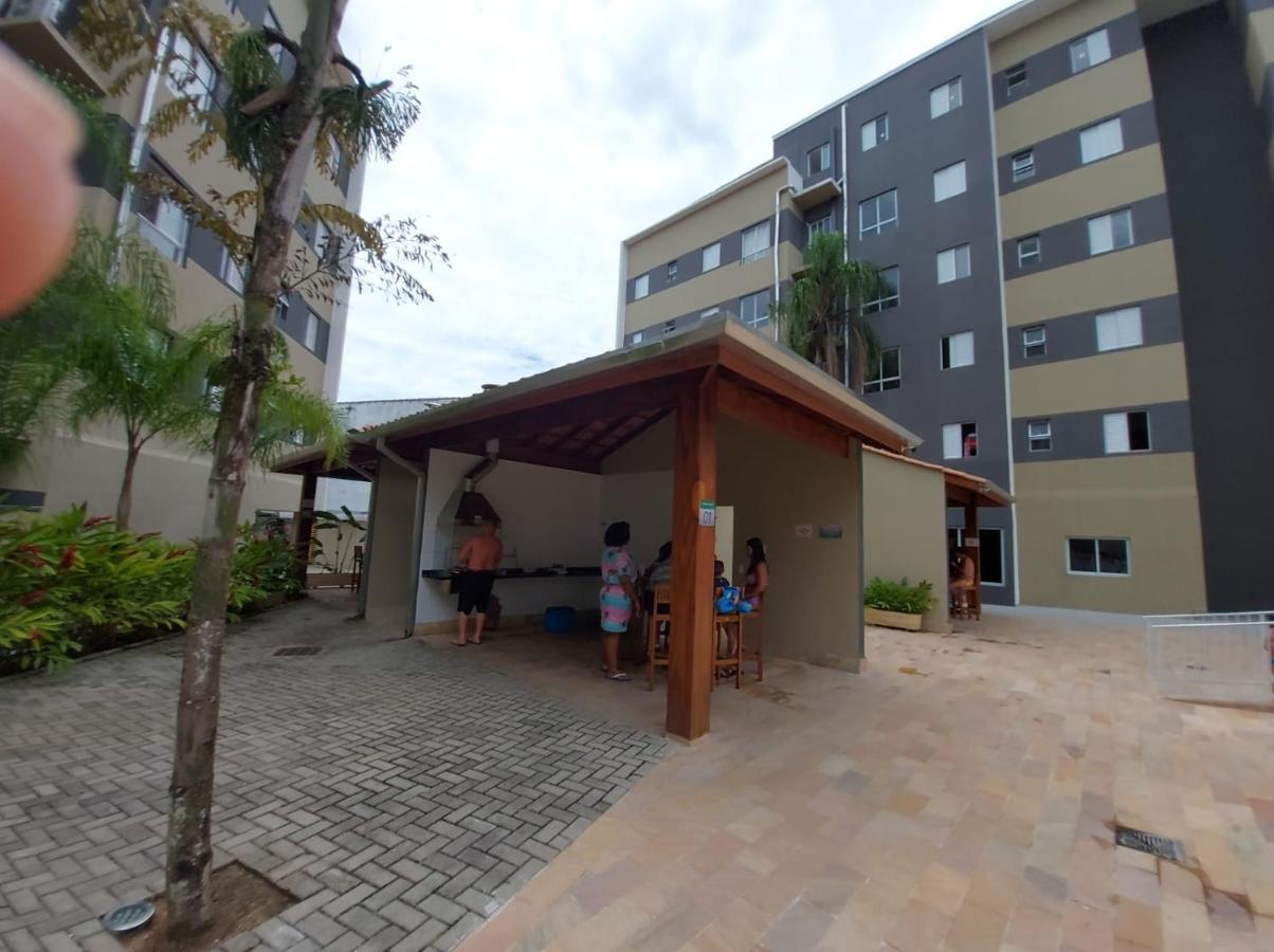 Jardim Palmeiras Ii - Apartamento *